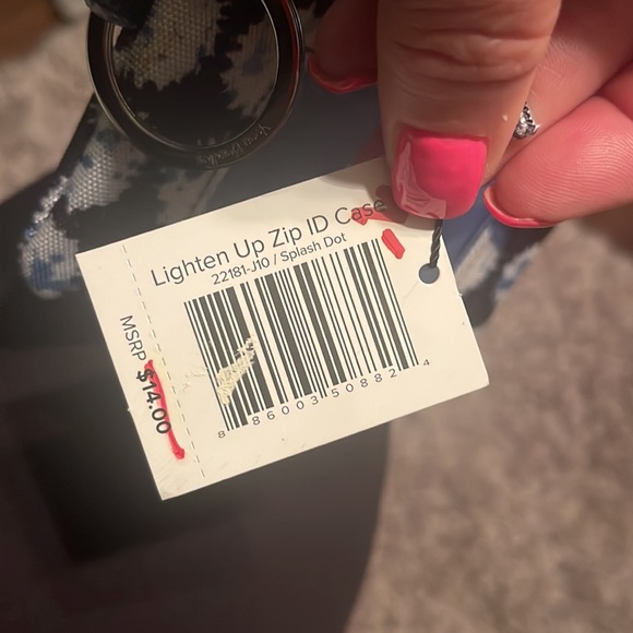 Vera Bradley lighten up to zip id case - Picture 3 of 3